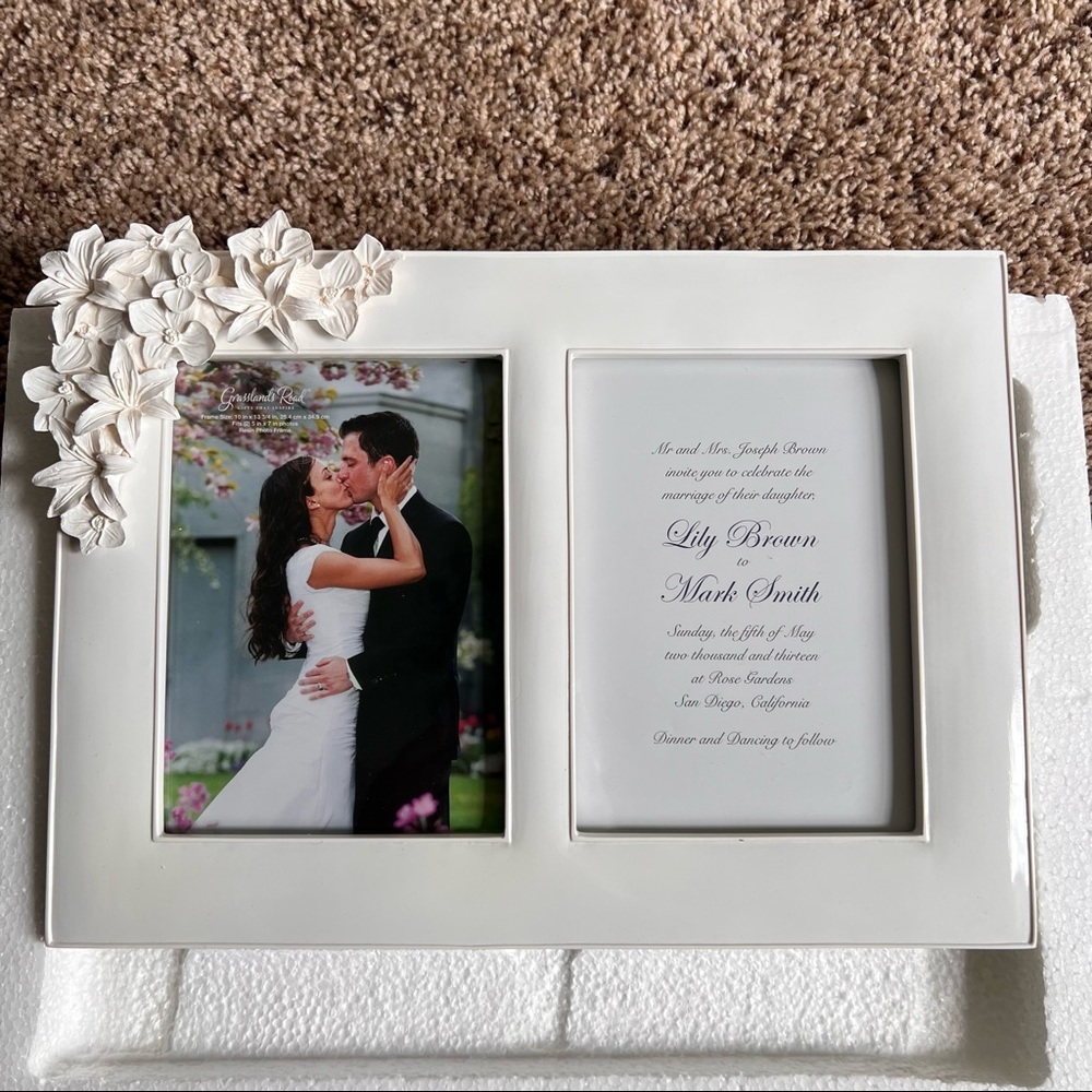 New! Grasslands Road Double Opening Invitation Frame
